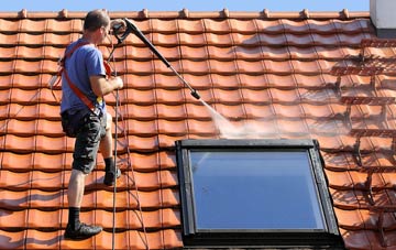 roof cleaning Cwmbelan, Powys